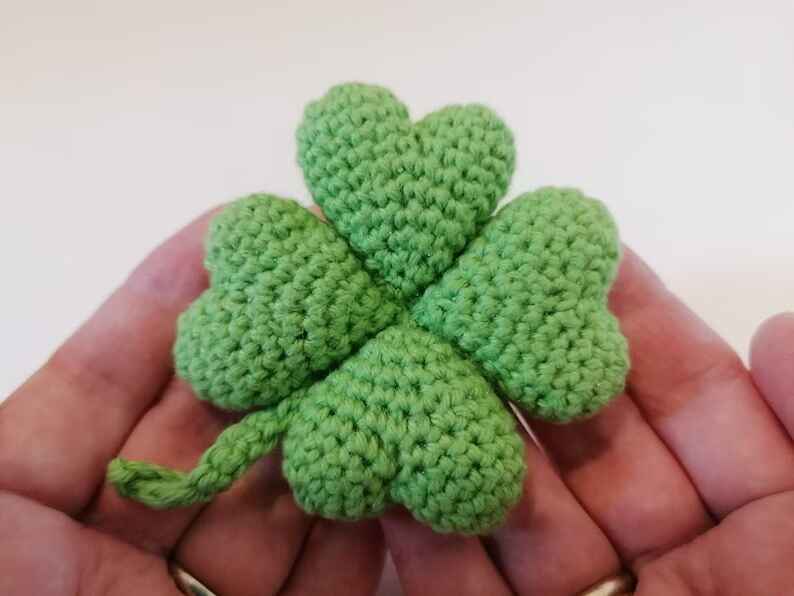 Crochet PATTERN Amigurumi Four Leaf Clover • PDF in English